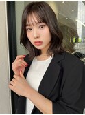 デザインカラーレイヤーカットウェットヘアオリーブベージュ