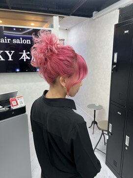 スカイ 本店(SKY) zuru_ピンク×ヘアアレンジ
