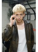 フリンジカットテーパーフェードスパイキーショートハイトーン