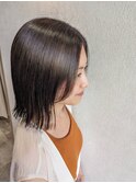 上品ツヤ感ストレートボブ