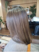 ローカス 花小金井南口店(LOCUS)&nbsp;☆　艶髪　イルミナカラー　☆