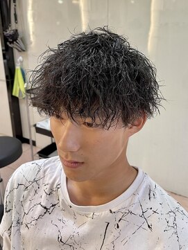 ディスイズバーバーセカンド(THIS IS BARBER 2nd) ツイストパーマ ツーブロックマッシュ 20代 30代