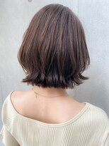 トゥーナ 表参道(tona) ミディアムレイヤー、外ハネボブ、グレージュ、脱白髪染め☆