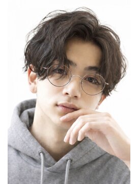 ソレイユ(Soleil) 刈り上げ/ツーブロック/センターパート/30代/40代/50代/黒髪