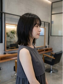 ソッカ(socca) 切りっぱなしボブ