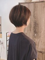 モク(moku.) 丸みショート