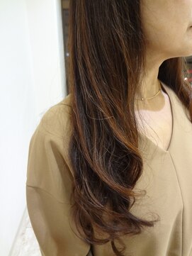 ヘアサロンアート(hair salon a^-to) 大人の明るめグレイカラー＆ハイライト