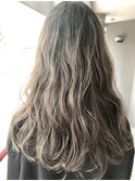 みんな大好きアッシュ系。