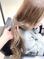 リリー(Lilley)&nbsp;【Lilley 稲永麻衣】外国人風ハイライト＋ベージュ 天神/今泉