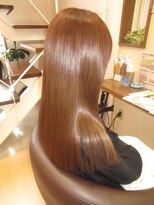 コアフィールフィス(COIFFURE fils) 《見附 今町》M3D 艶髪 ストレートロング