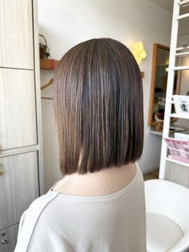 エス ハート オブ ヘアー 名東店(Heart of HAIR) 【ES田中】Autumn Style 切りっぱなし前下がりボブ