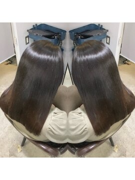 ロク 高田馬場(lok) 艶髪ストレート【高田馬場　lok 】