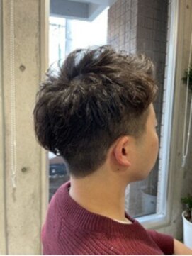 リコ(rico.) ツーブロックアップバングパーマスタイル