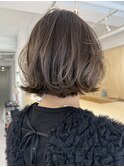 外はねボブふんわりボブ髪質改善オリーブグレージュ韓国ヘア