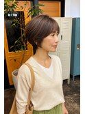 まわりと差がつく大人ショート×モカブラウン