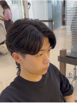 スタイル 成城学園前(STYLE) メンズ センターパート 毛流れパーマ メンズパーマ