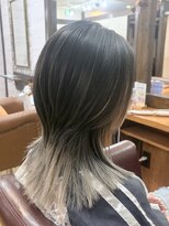 ララ(LALA) ブリーチ生かしデザインカラー