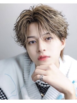 アストラ(ASTRA) MEN’S HAIR/サーフカール/刈り上げセンターパート/札幌