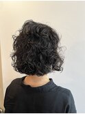 くせ毛を活かすレイヤーボブ