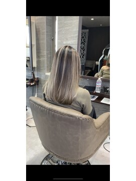 ユニキス 泉店(HAIR&MAKE UNIXIS) バレイヤージュ