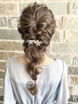 ディア(Dear) 編みおろしアレンジ