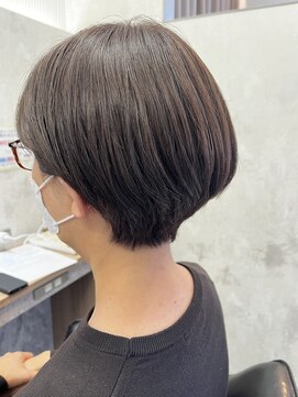 ロアン 福津店(roan) 丸みショート