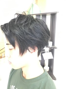 フープ(hoop) 前下がりツーブロック