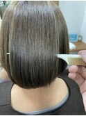 ボリュームダウン艶ボブ