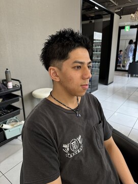 アイズ 海老名(AIZU) スパイキーショート　ザクザクショート　海老名メンズ　眉毛