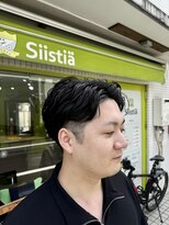 シースティア(siistia)&nbsp;《センターパート×1カールパーマ》