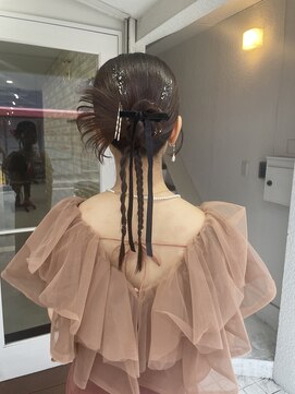 アンダーバーホワイト 阪神西宮店(_WHITE) タイトアレンジ。カチモリヘア。