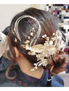 ランプヘアー(LAMP HAIR) ゆるふわ巻き髪団子華やかヘアセット☆結婚式成人式華やか