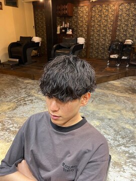 シリー 浦添店(SILLY) 沖縄メンズ波巻きパーマ