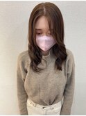 ベージュブラウン
