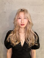 リリック(LYLICK)&nbsp;ブロンドベージュ