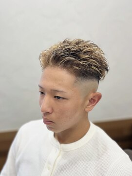 ニュートラル(Neutral) ツーブロック