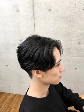 メルシー トータル ブランディング サロン(merci TOTAL BRANDING SALON) メンズナチュラルセンターパート