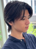 セプト 博多(SEPT.)&nbsp;センターパートウルフ 黒髪ミディアム マッシュ 20代