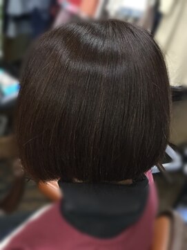 美容室 ズーム(ZOOM) 前下がりボブ