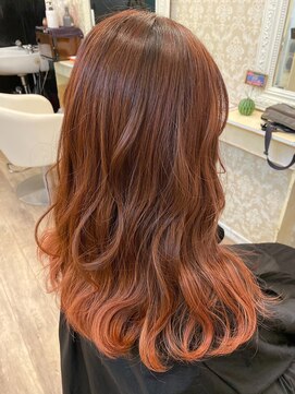 ケアル(Carel) ピンクブラウン　グラデーションカラー