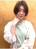 前髪無しショコラベージュ丸みショートボブ　新宿
