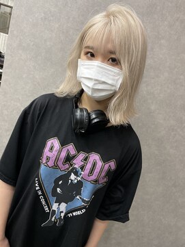 エゴル ナゴヤサカエ(ENGOL NAGOYA SAKAE) ホワイトベージュ/ホワイトブロンド