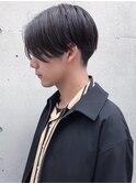 センターパートマッシュヘア