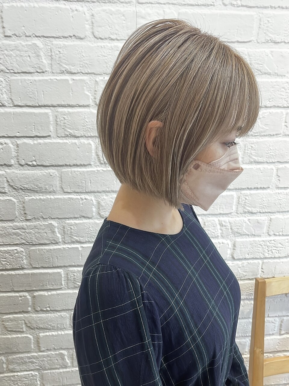 ミニボブ切りっぱなしボブショートボブミルクティーベージュ韓国