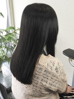 ピーウェーブ(P WAVE)の写真/クセやうねりのお悩みは縮毛矯正がオススメ☆ベテランスタイリストの技術で、毛先まで自然な仕上がりに♪