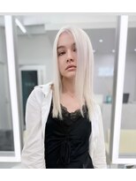 テイス 新宿(TACE)&nbsp;ホワイトカラー[ネビージュ/黒髪/小顔/新宿]