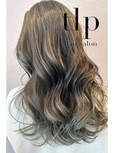ヘアーサロン TLP セミロング