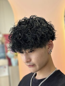 吉 シャドウパーマ