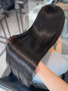 ラボ バイ アンキシム(Labo by AHNKISM) 【髪質改善】縮毛矯正/ストレートパーマ/韓国ヘア/堀江