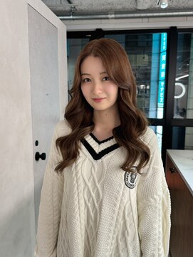  やさしい抜け感ベージュ Y